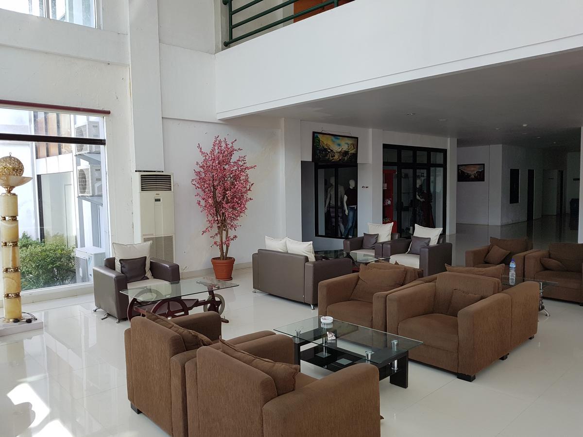 Grand Royal Taliwang Hotel Dış mekan fotoğraf