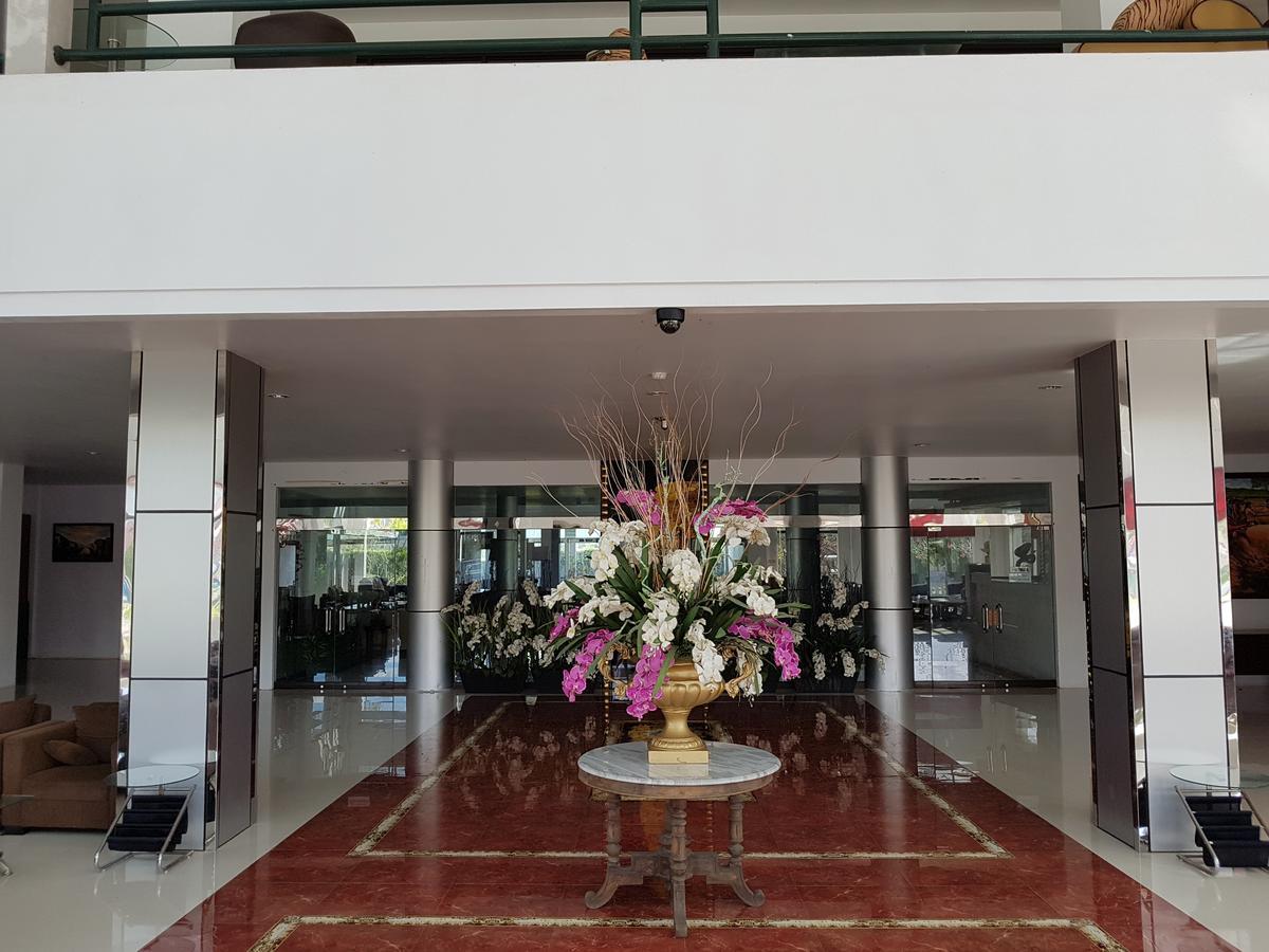 Grand Royal Taliwang Hotel Dış mekan fotoğraf