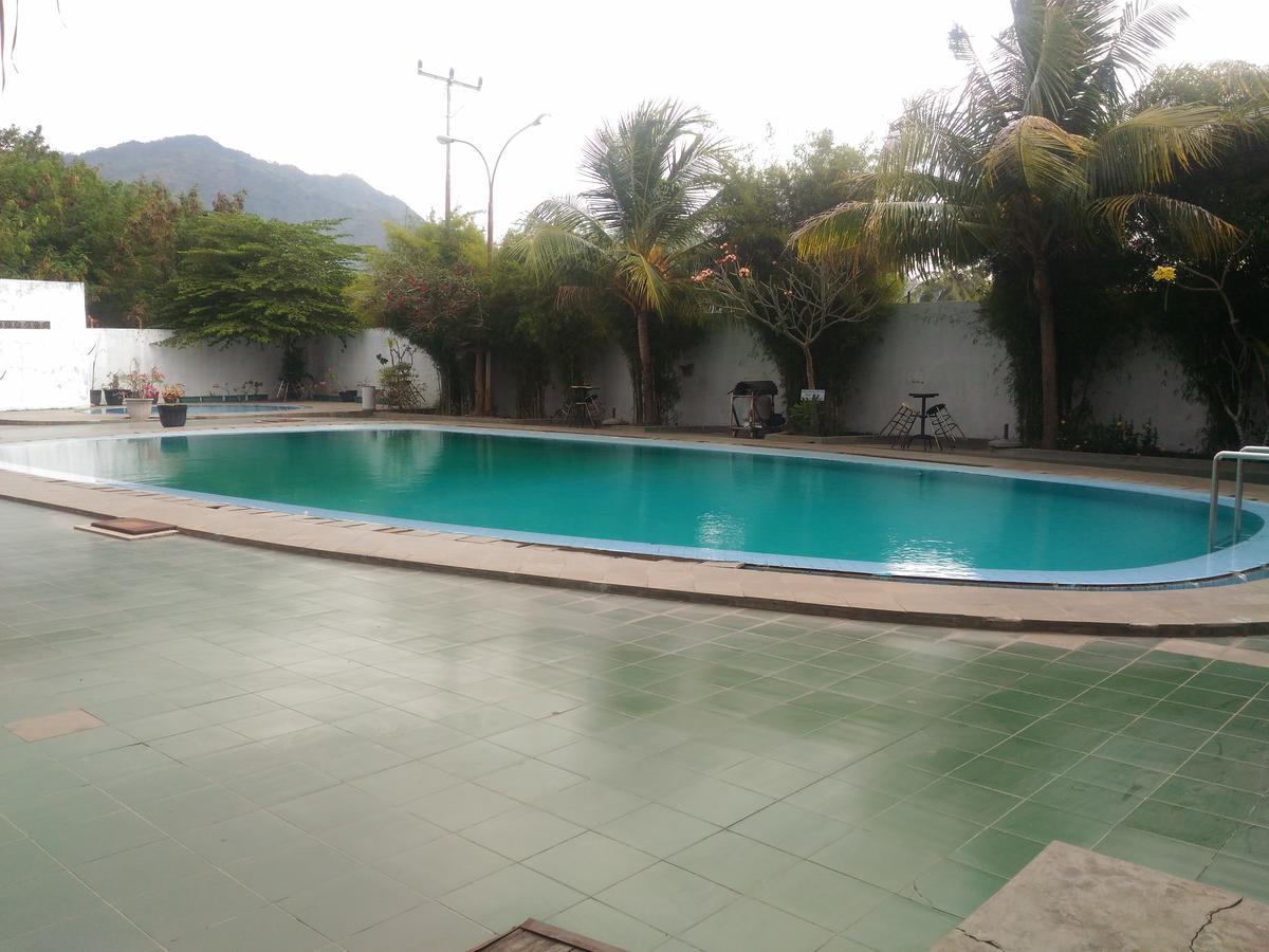 Grand Royal Taliwang Hotel Dış mekan fotoğraf