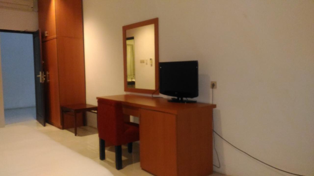Grand Royal Taliwang Hotel Oda fotoğraf